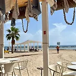 Appartement Stylish 1-bed Apt, Walk To & Amenities Torrevieja