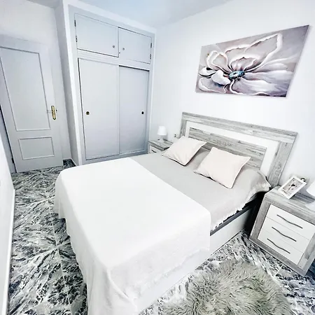 Stylish 1-bed Apt, Walk To & Amenities
